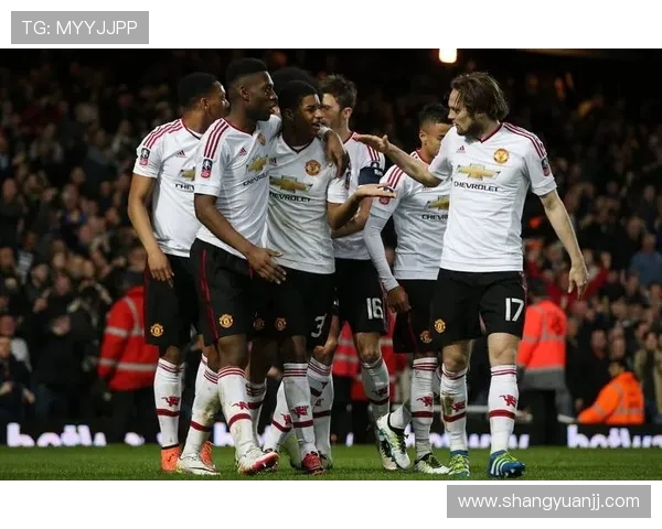 曼联迎战西汉姆联首发阵容曝光 B费领衔芒特比万萨卡出战